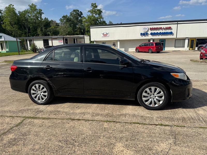 Toyota Corolla  2012