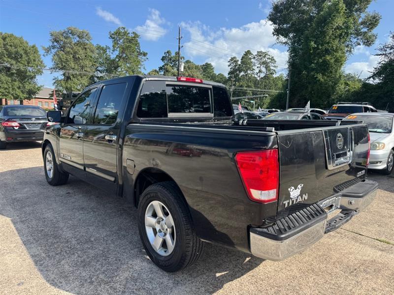 Nissan Titan  2006