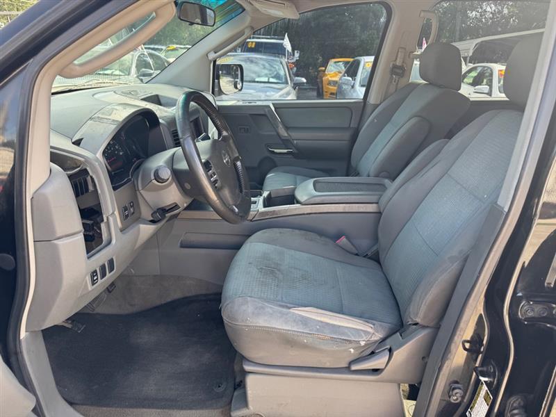 Nissan Titan  2006