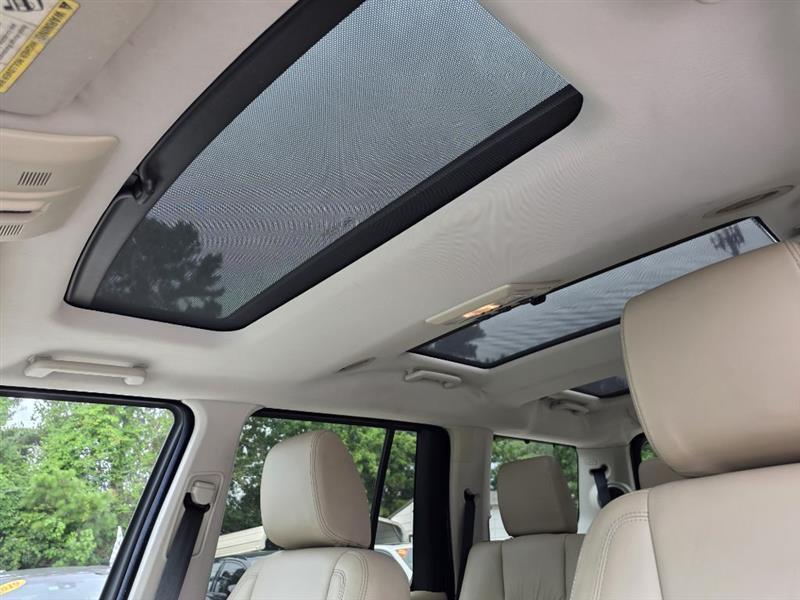 Land Rover LR4  2011
