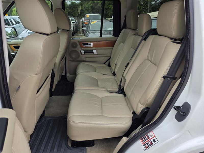 Land Rover LR4  2011