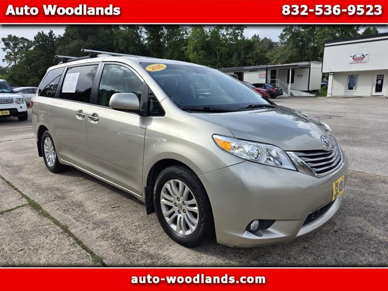 Toyota Sienna  2016