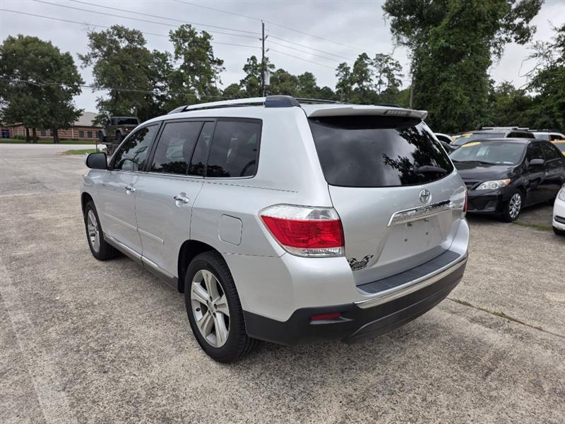 Toyota Highlander  2012