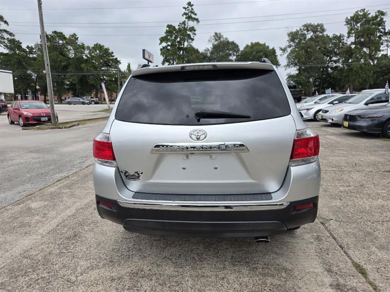 Toyota Highlander  2012