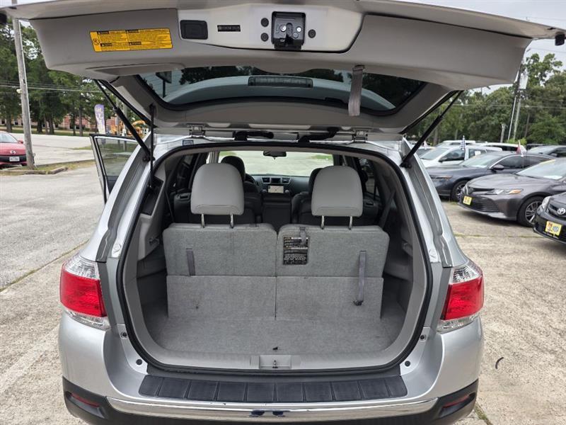 Toyota Highlander  2012