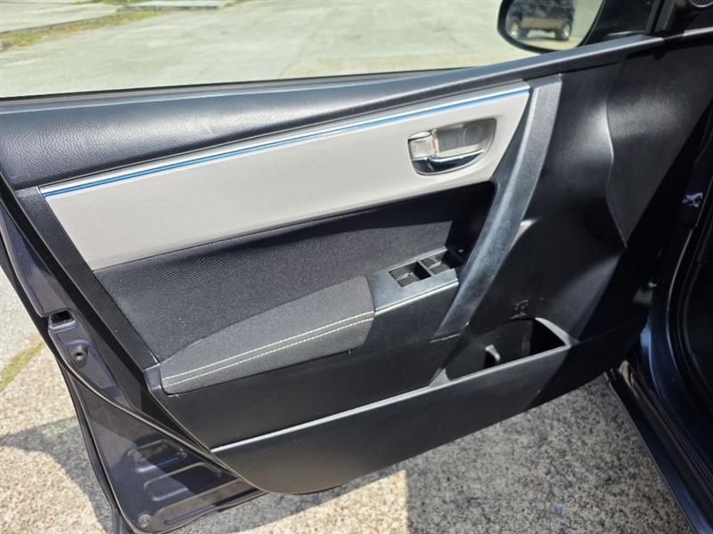 Toyota Corolla  2016