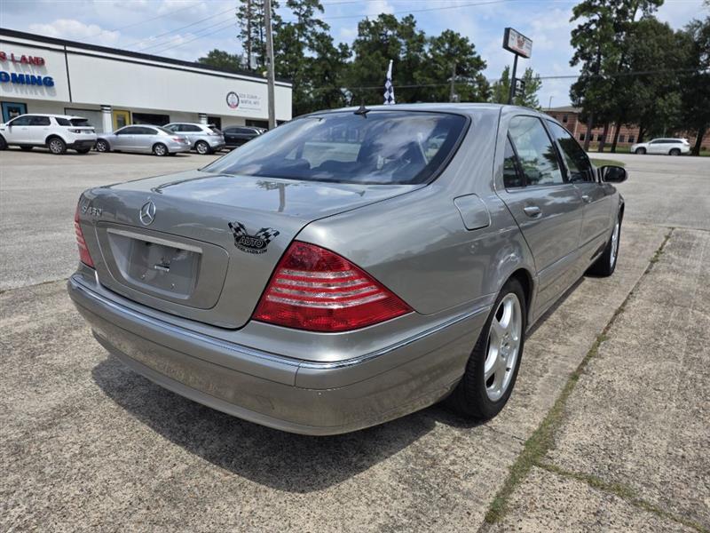 Mercedes-Benz S-Class  2005