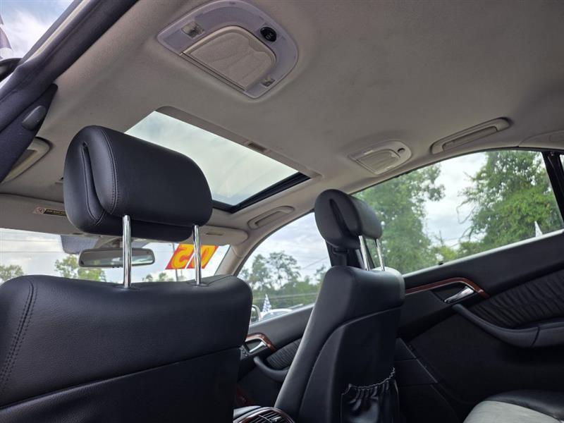 Mercedes-Benz S-Class  2005