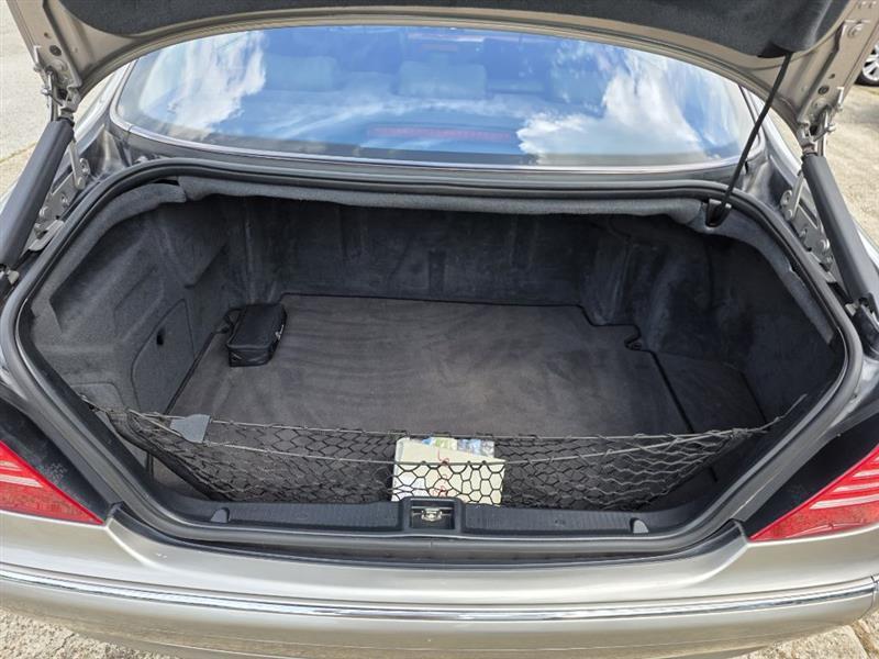 Mercedes-Benz S-Class  2005