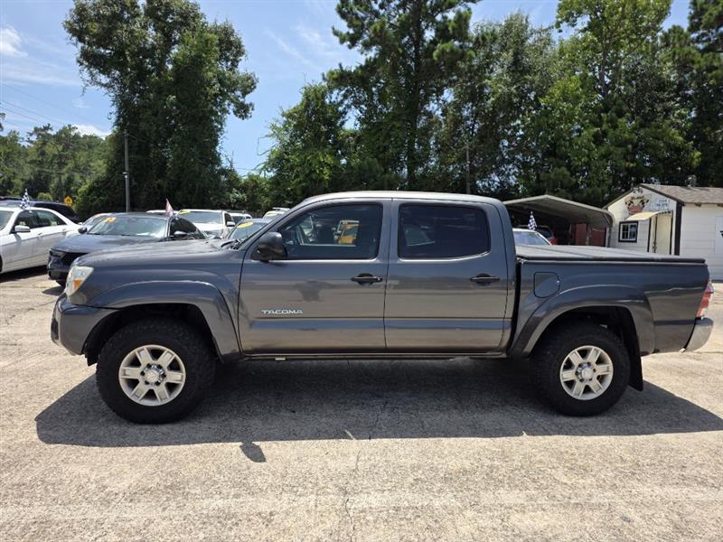 Toyota Tacoma  2013