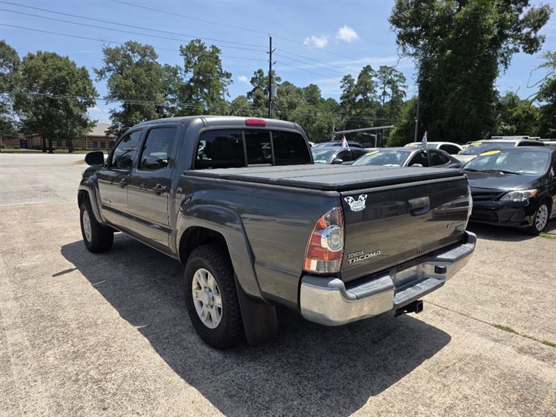 Toyota Tacoma  2013