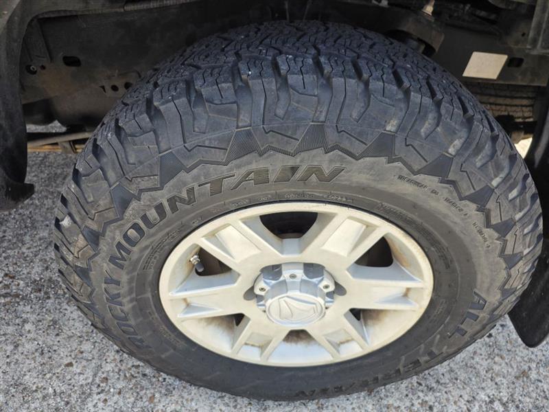 Toyota Tacoma  2013