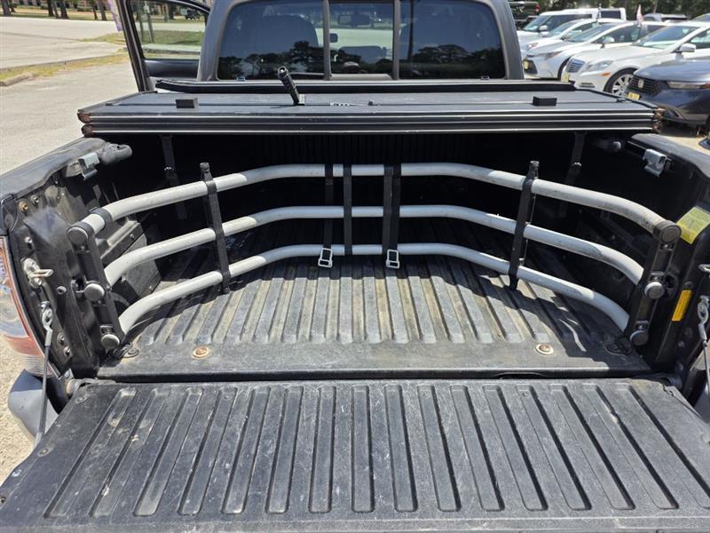 Toyota Tacoma  2013