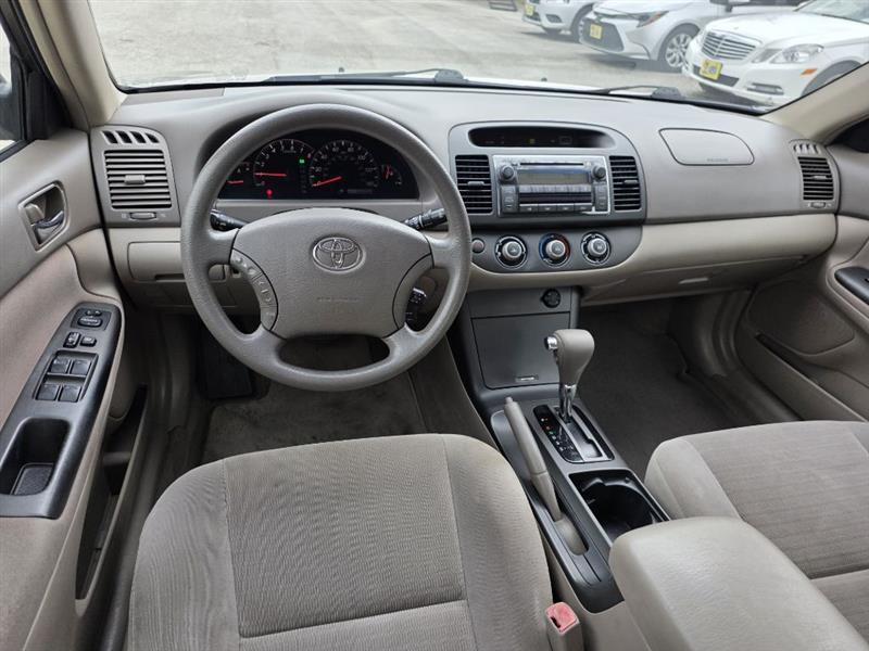 Toyota Camry  2006