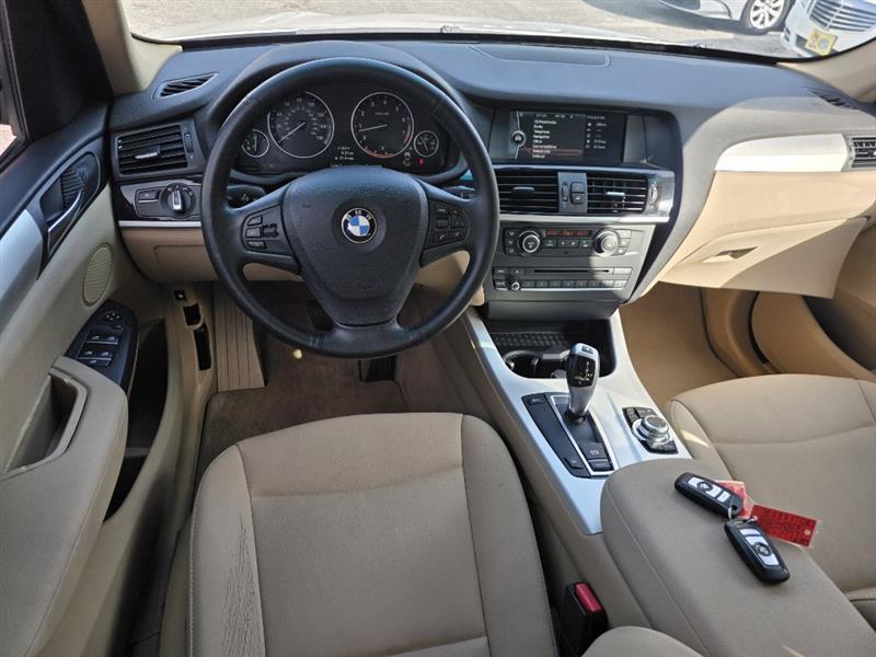 BMW X3  2012