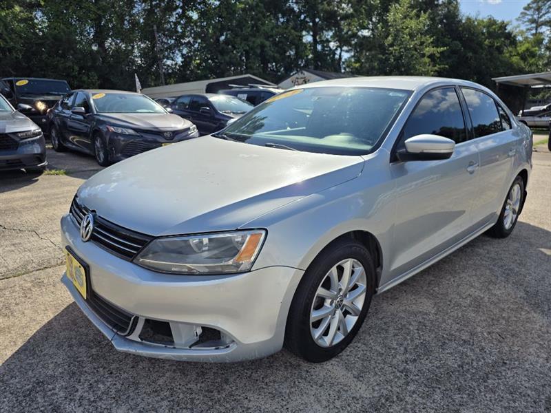 Volkswagen Jetta  2014