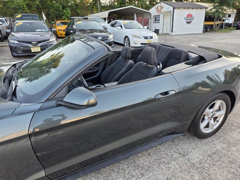 Ford Mustang  2015