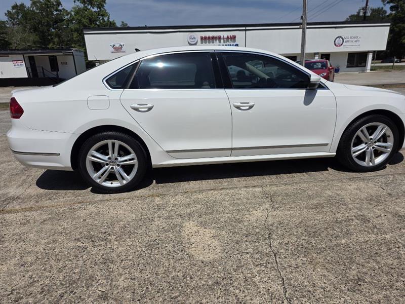 Volkswagen Passat  2015