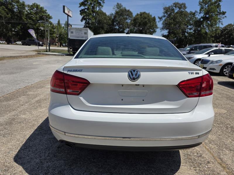 Volkswagen Passat  2015