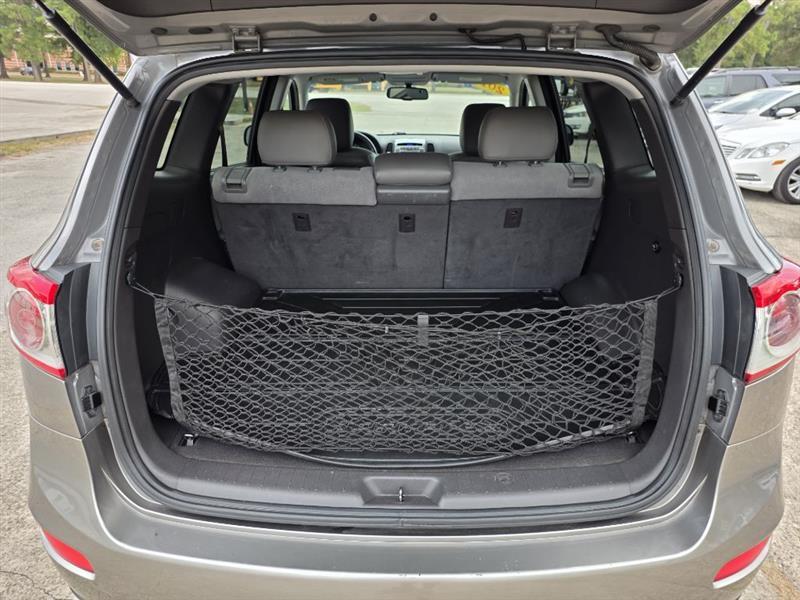 Hyundai Santa Fe  2012
