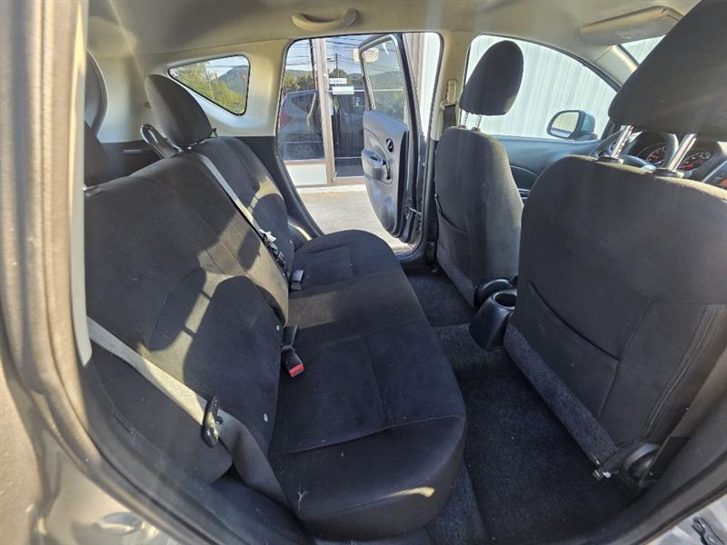 Nissan Versa Note S 2014