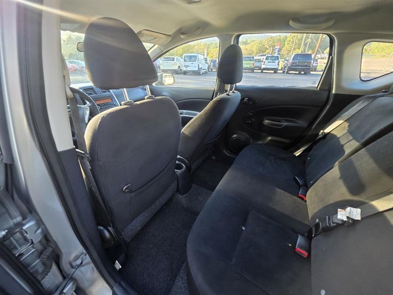 Nissan Versa Note S 2014