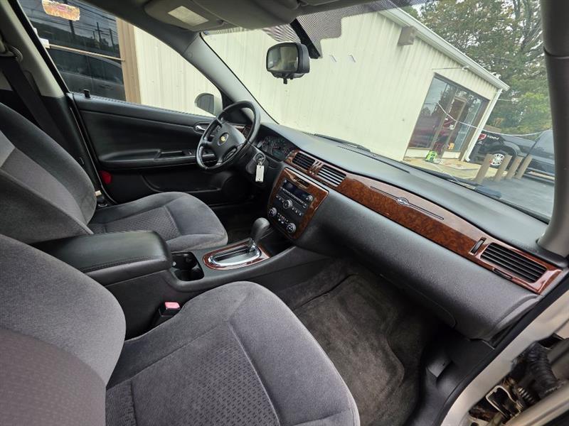 Chevrolet Impala LT 2011