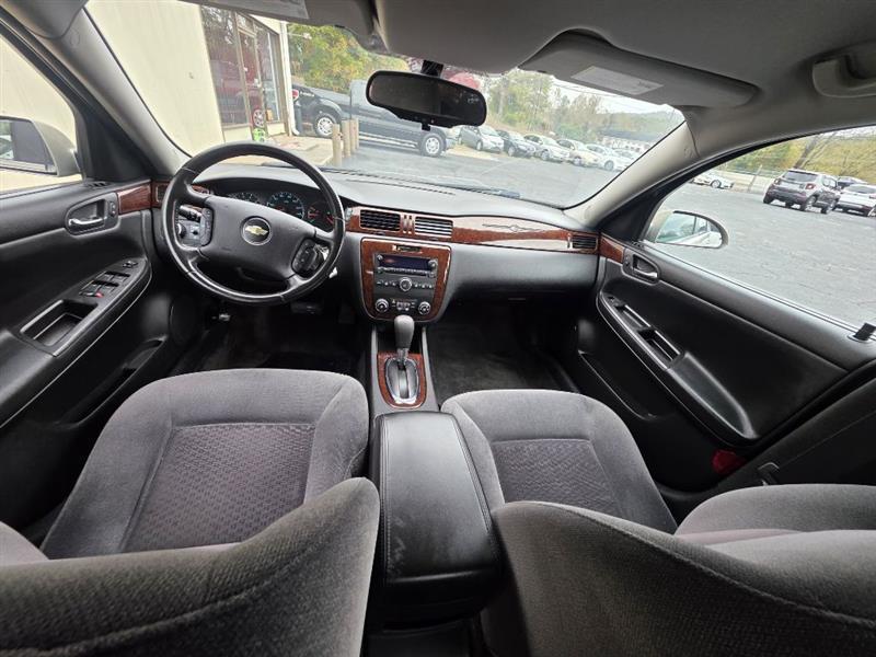 Chevrolet Impala LT 2011