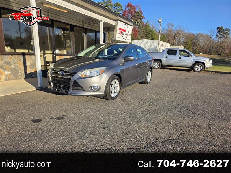 2012 Ford Focus SE Sedan