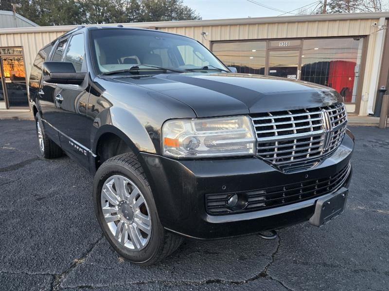 Lincoln Navigator L 2WD 2013