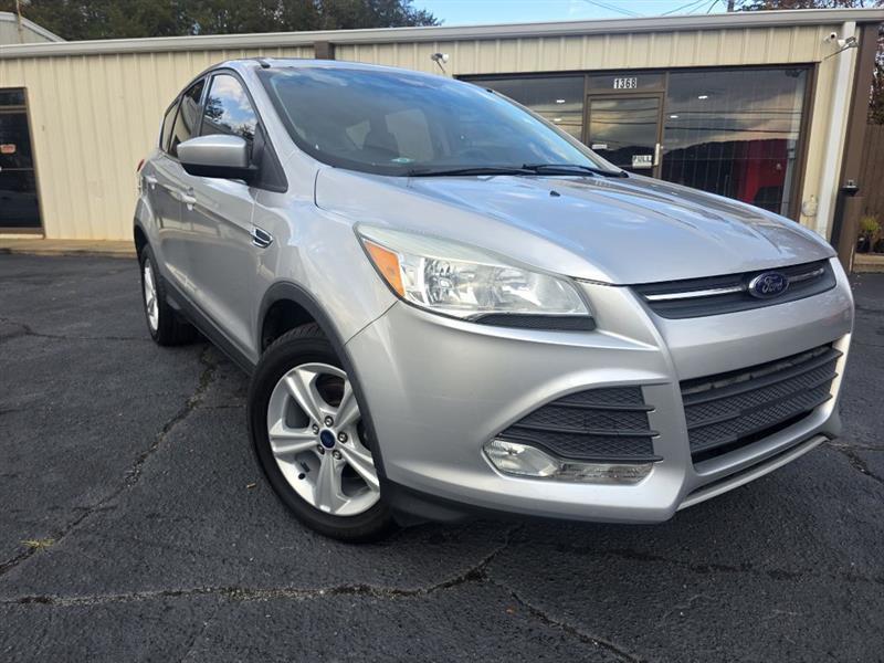Ford Escape SE FWD 2016