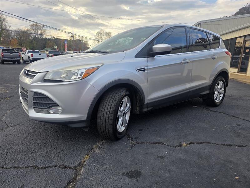 Ford Escape SE FWD 2016