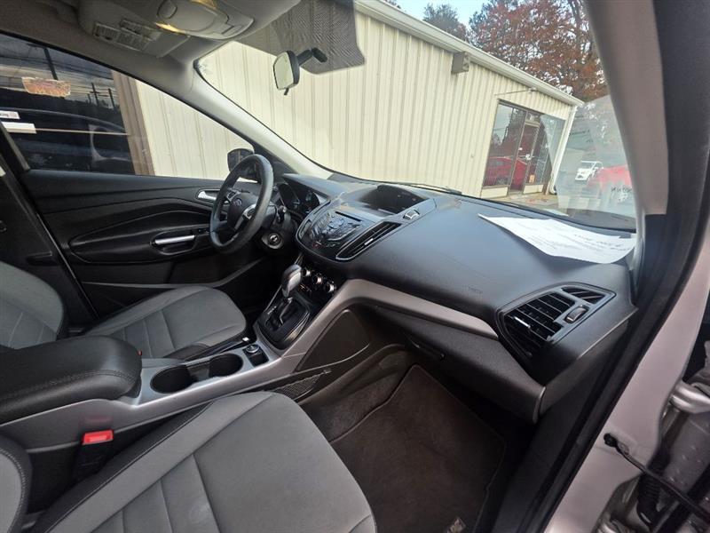 Ford Escape SE FWD 2016