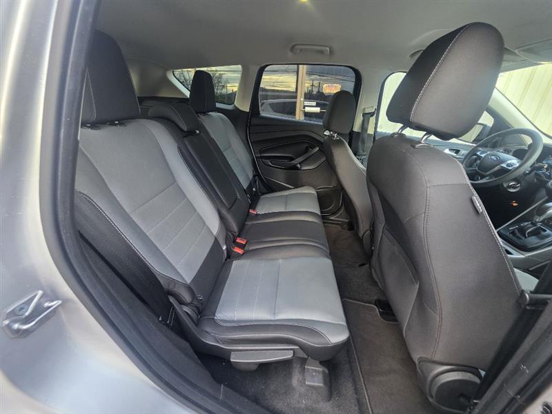 Ford Escape SE FWD 2016