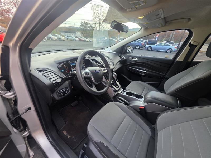Ford Escape SE FWD 2016