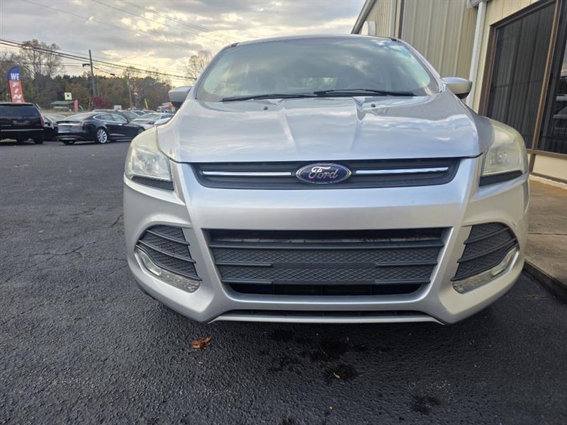 Ford Escape SE FWD 2016