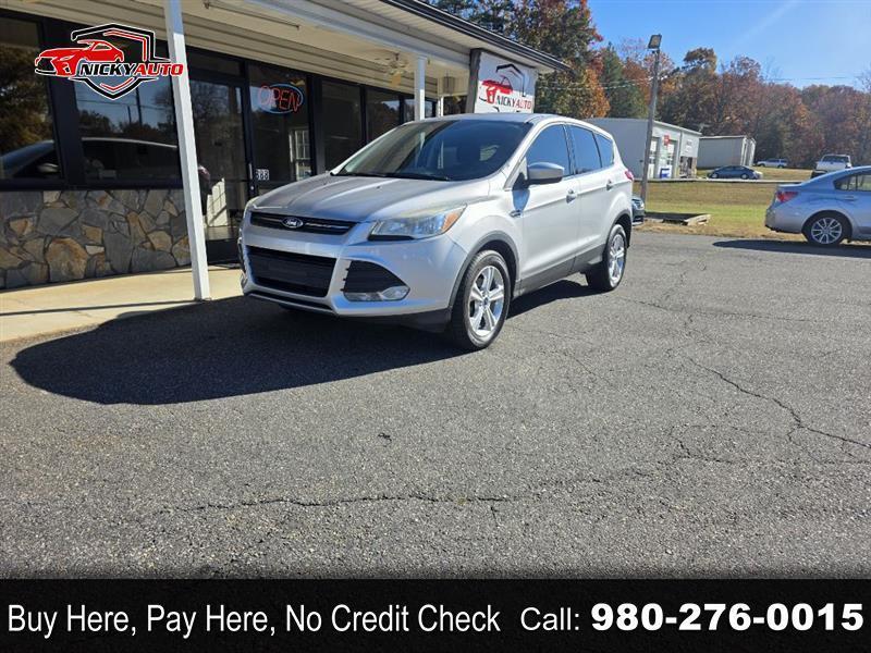 Ford Escape SE FWD 2016