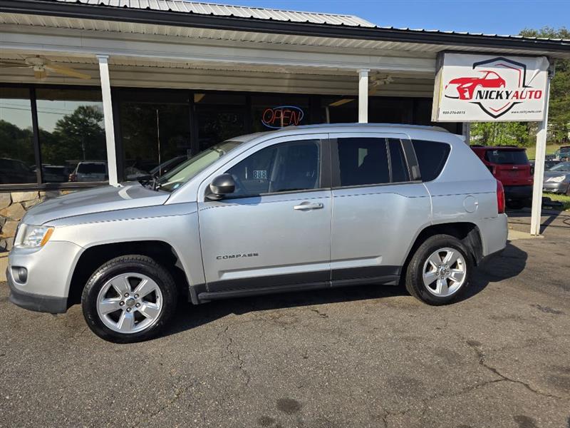 Jeep Compass Sport FWD 2013
