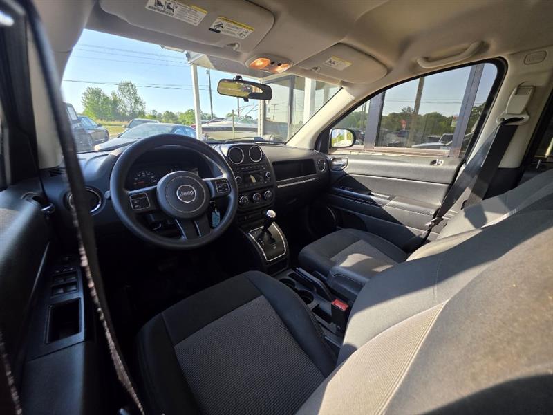 Jeep Compass Sport FWD 2013