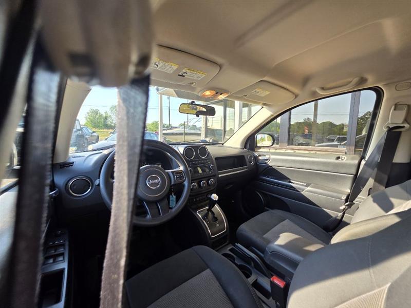 Jeep Compass Sport FWD 2013