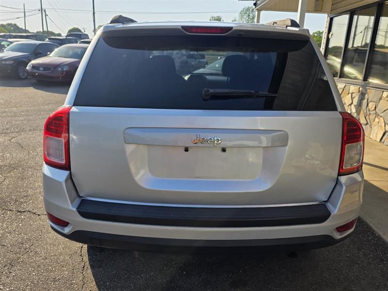 Jeep Compass Sport FWD 2013