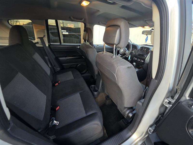 Jeep Compass Sport FWD 2013