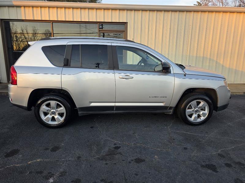 Jeep Compass Sport FWD 2013