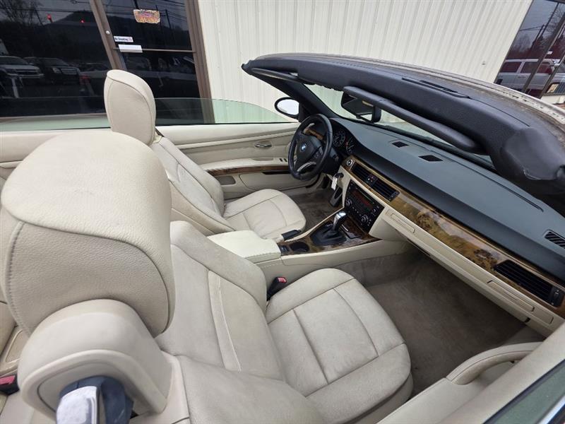 BMW 3-Series 328i Convertible 2007