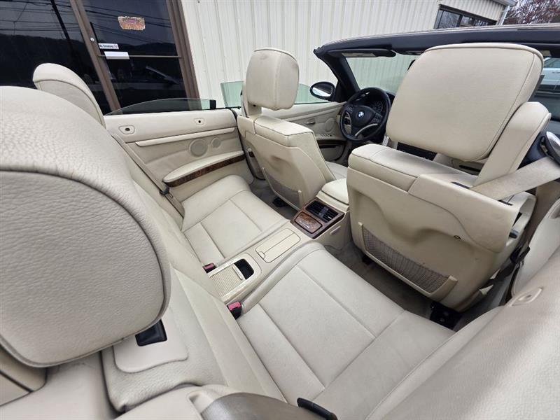 BMW 3-Series 328i Convertible 2007