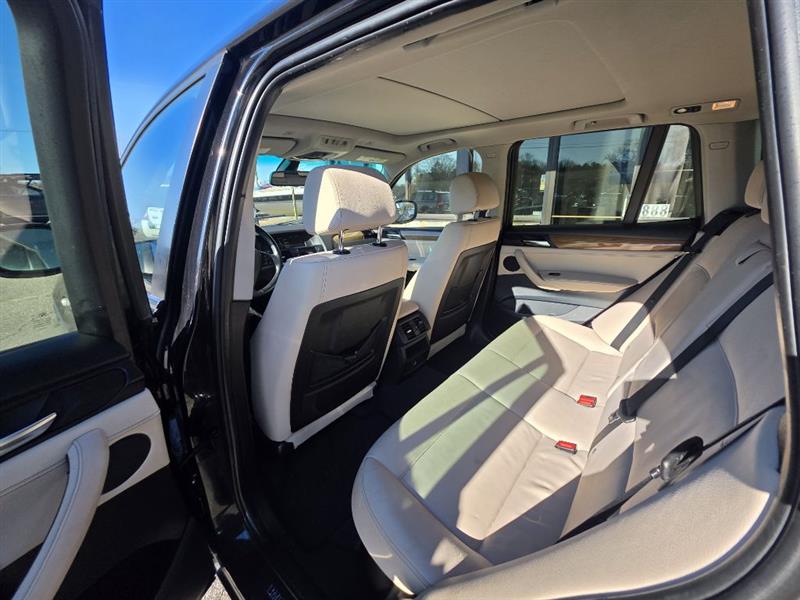 BMW X3 xDrive28i 2011