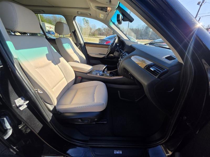 BMW X3 xDrive28i 2011