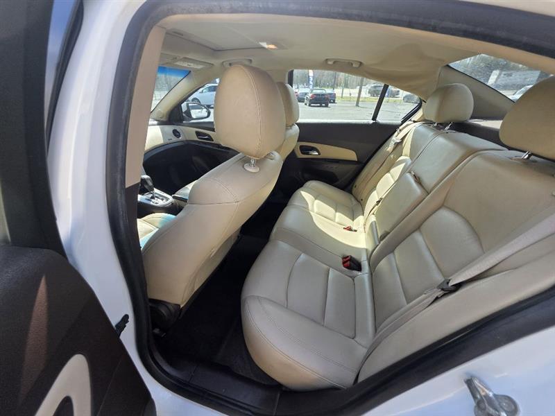 Chevrolet Cruze 2LT Auto 2014