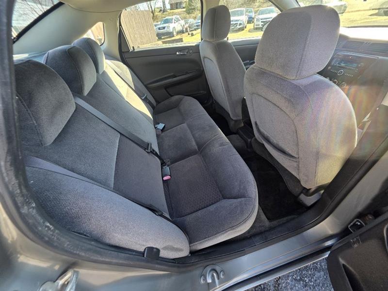 Chevrolet Impala LS 2008