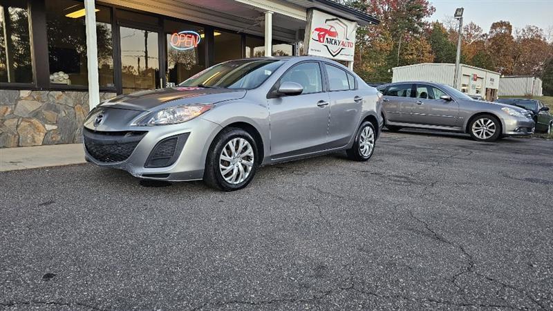 Mazda MAZDA3 i Sport 4-Door 2011